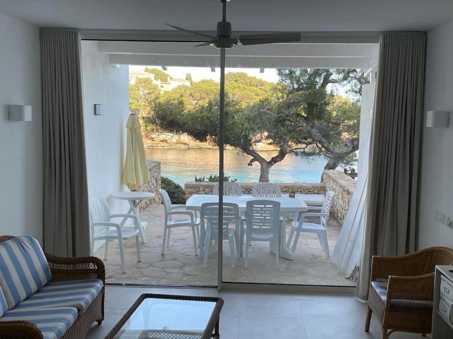 Waterfront Apartment 'Maria'. Pool. Wifi Santanyí Kültér fotó