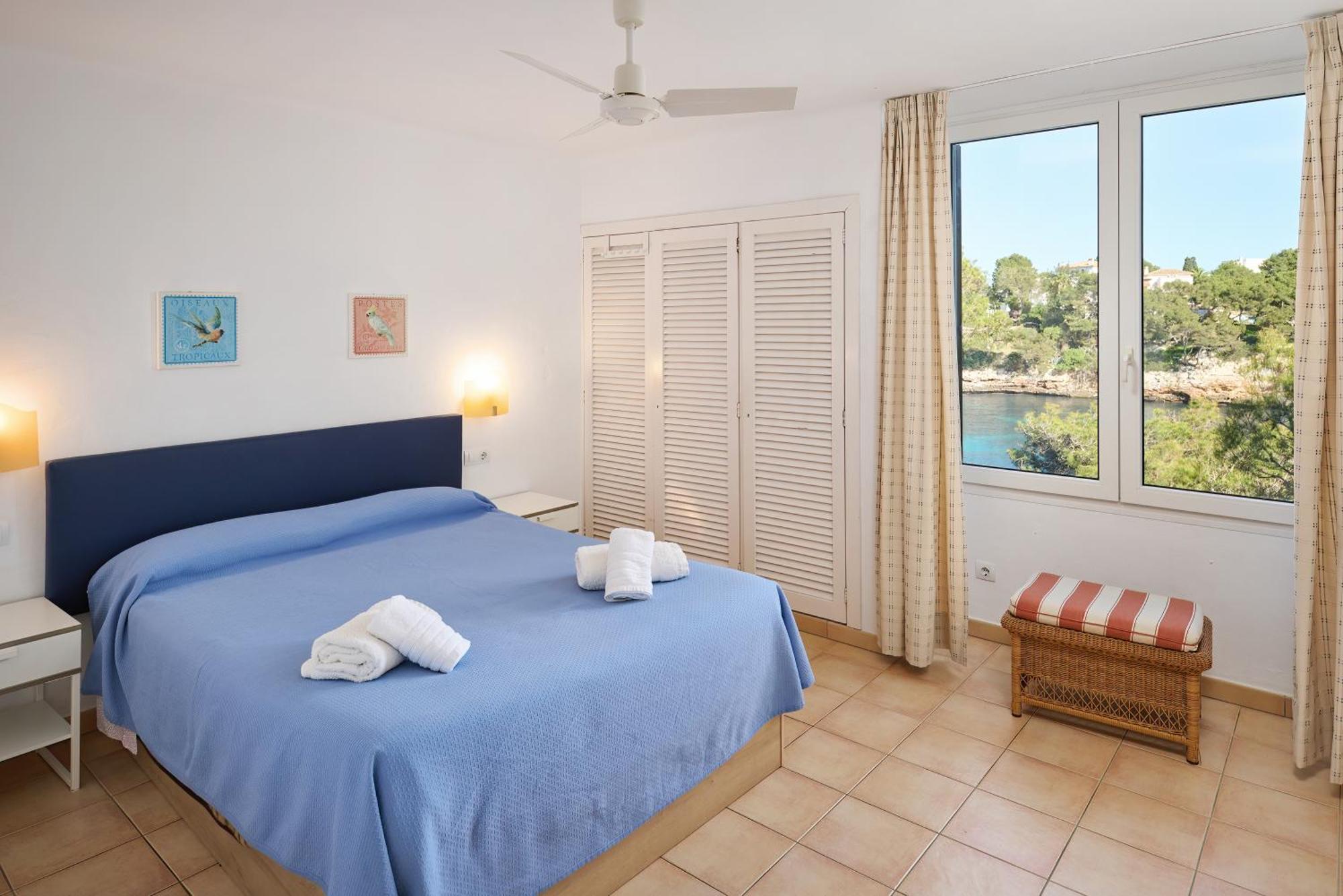 Waterfront Apartment 'Maria'. Pool. Wifi Santanyí Kültér fotó